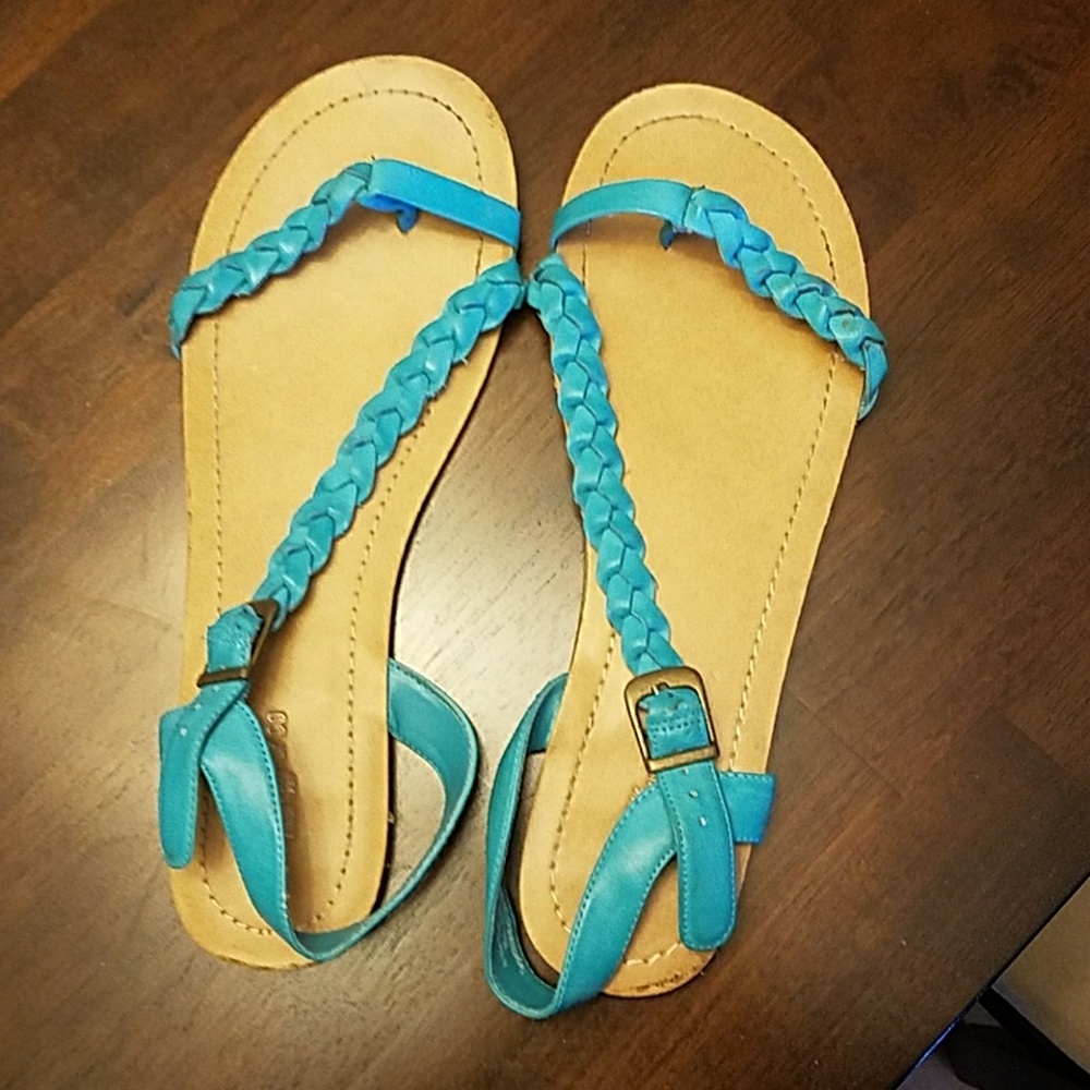 GOODWILL NOTICE Sandles